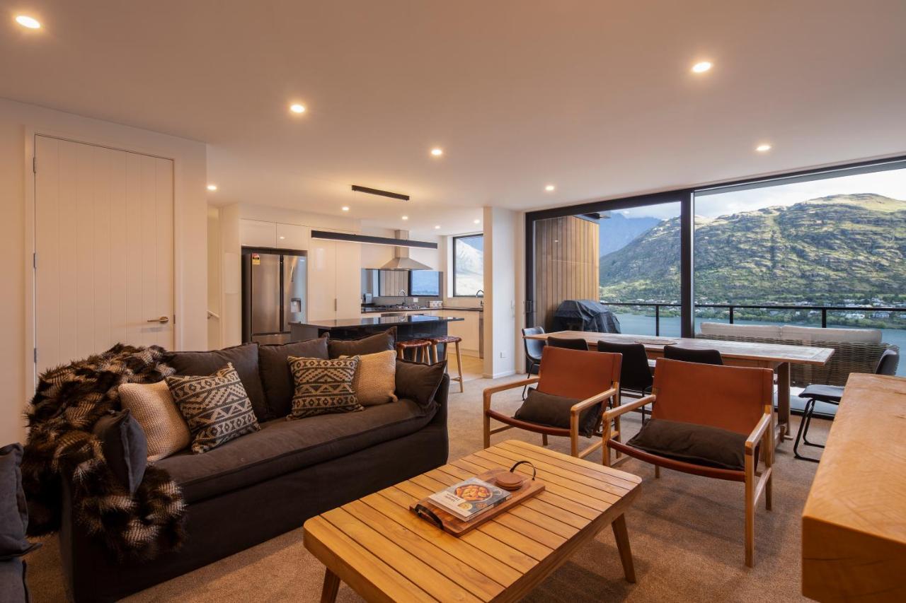 4 Bedroom Home With Elevated Views Of Lake Wakatipu & The Remarkables Queenstown Exterior foto